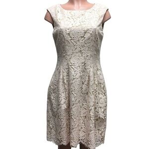 Vince Camuto Ivory Floral Lace Sleeveless Dress Petites Size 12 Knee Length